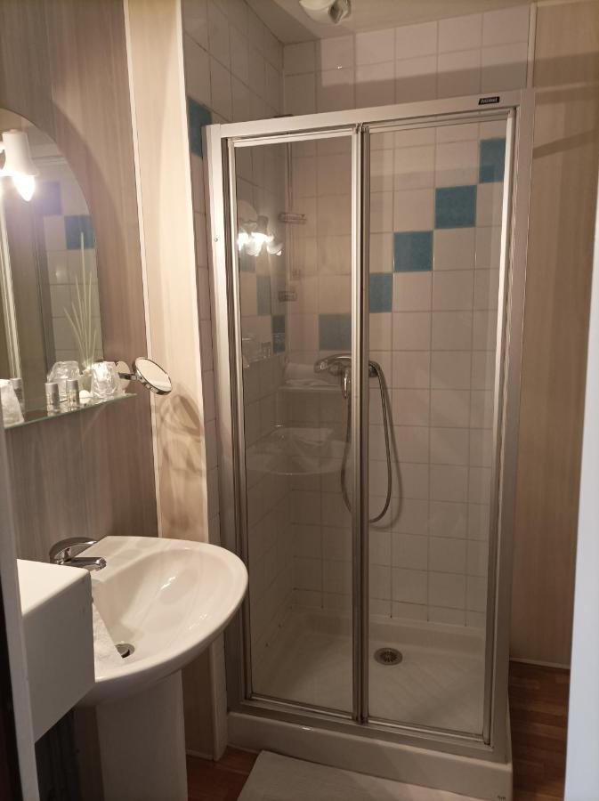 Hotel La Croisière Louvetot Esterno foto
